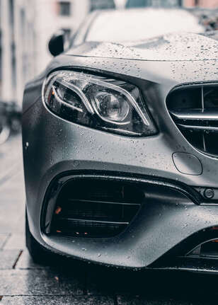 Mercedes headlight in the rain